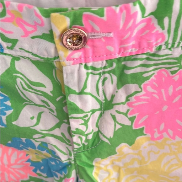 Lily Pulitzer Green and Pink Buttercup Shorts with Scalloped Hems - Picture 3 of 11